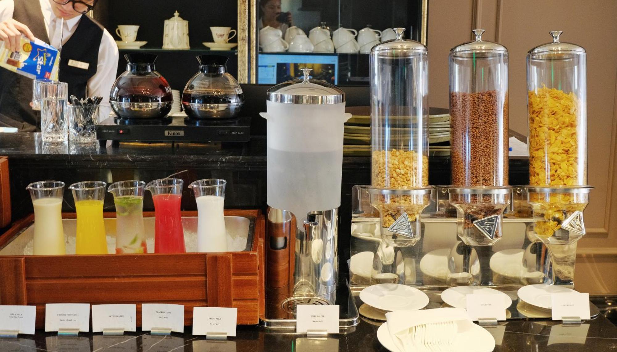 Le Chanvre Hanoi Hotel & Spa エクステリア 写真
